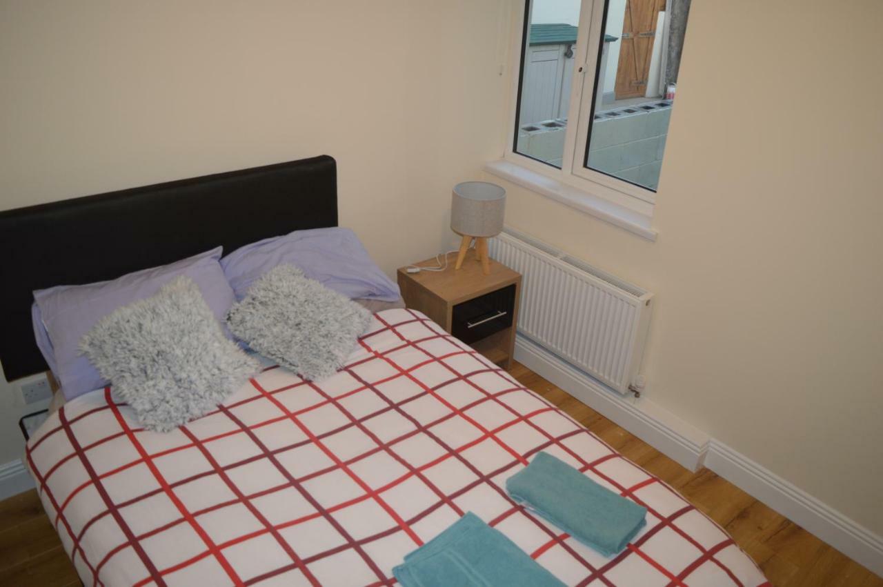 The Comfy Cottage Сводз Экстерьер фото