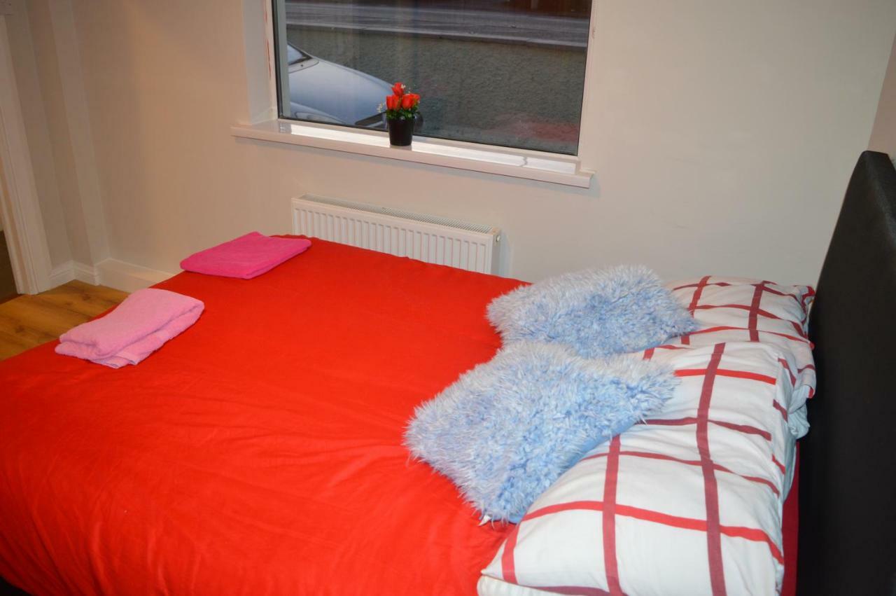 The Comfy Cottage Сводз Экстерьер фото